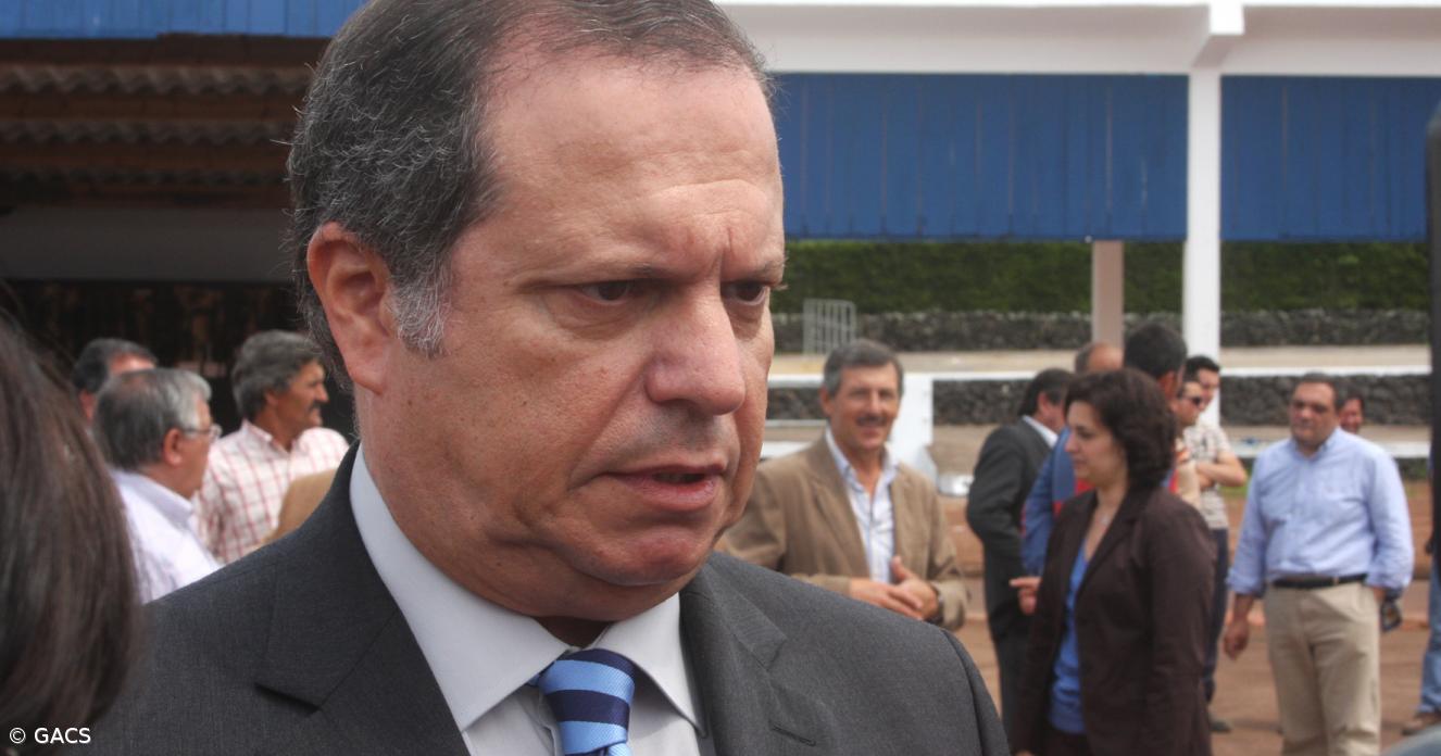 Carlos C�sar