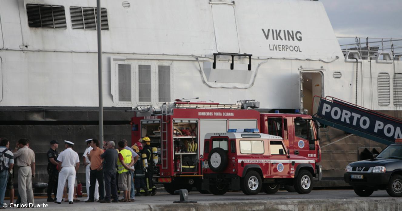 Viking sofre incêndio ao atracar em Ponta delgada