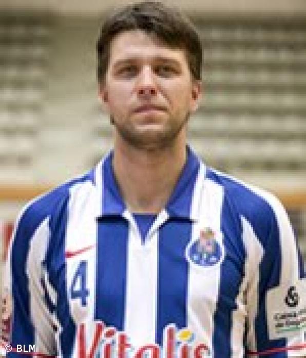 Kavalenka está de regresso aos Marienses