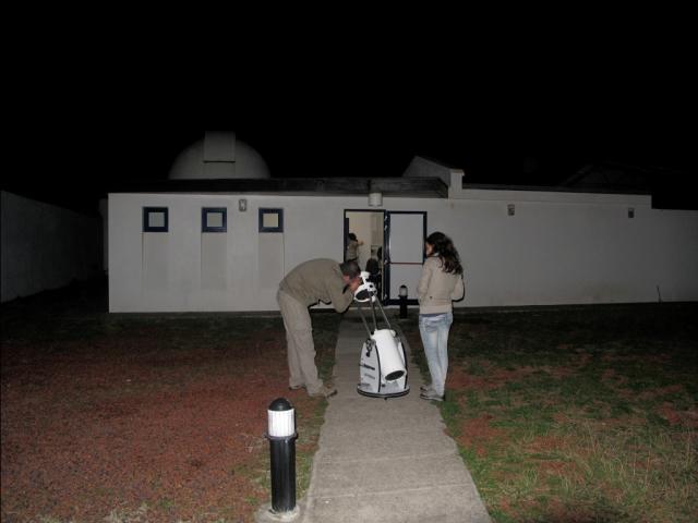 Observação do céu noturno no OASA