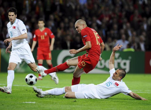 Portugal entra a ganhar no Euro2008