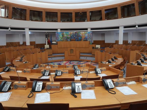 Debate de urgência sobre pobreza na agenda parlamentar nos Açores