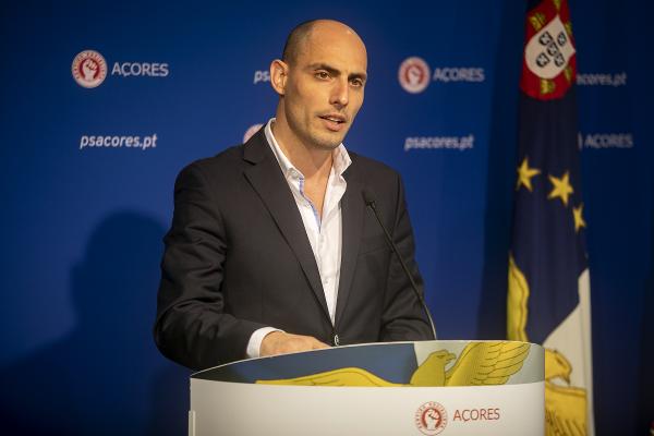 PS/Açores diz que Governo Regional “ilude” empresários nas medidas a custos energéticos