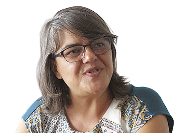 Natércia Gaspar - Assistente Social