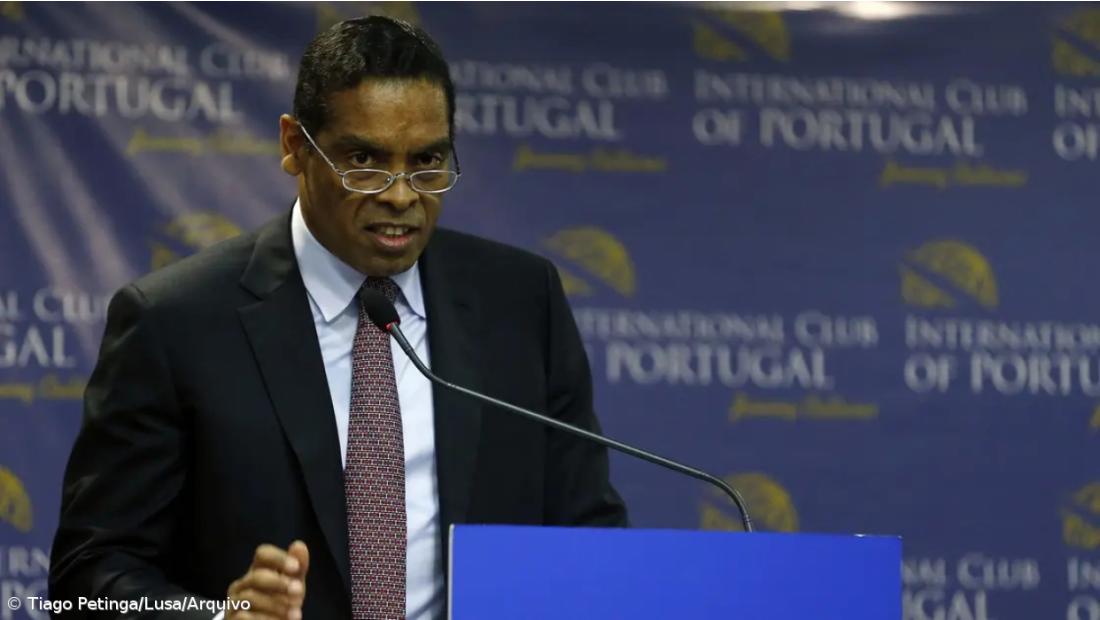 Álvaro Sobrinho multado em 204 euros por faltar ao início do julgamento do BESA