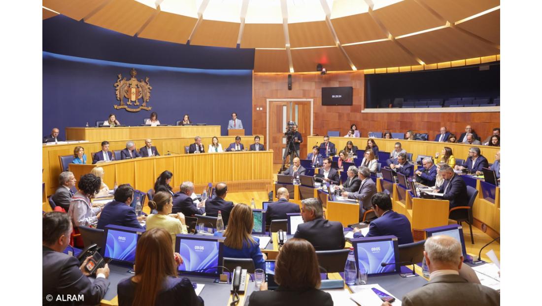 Governo da Madeira vai diminuir tempo de serviço para vinculação automática de professores