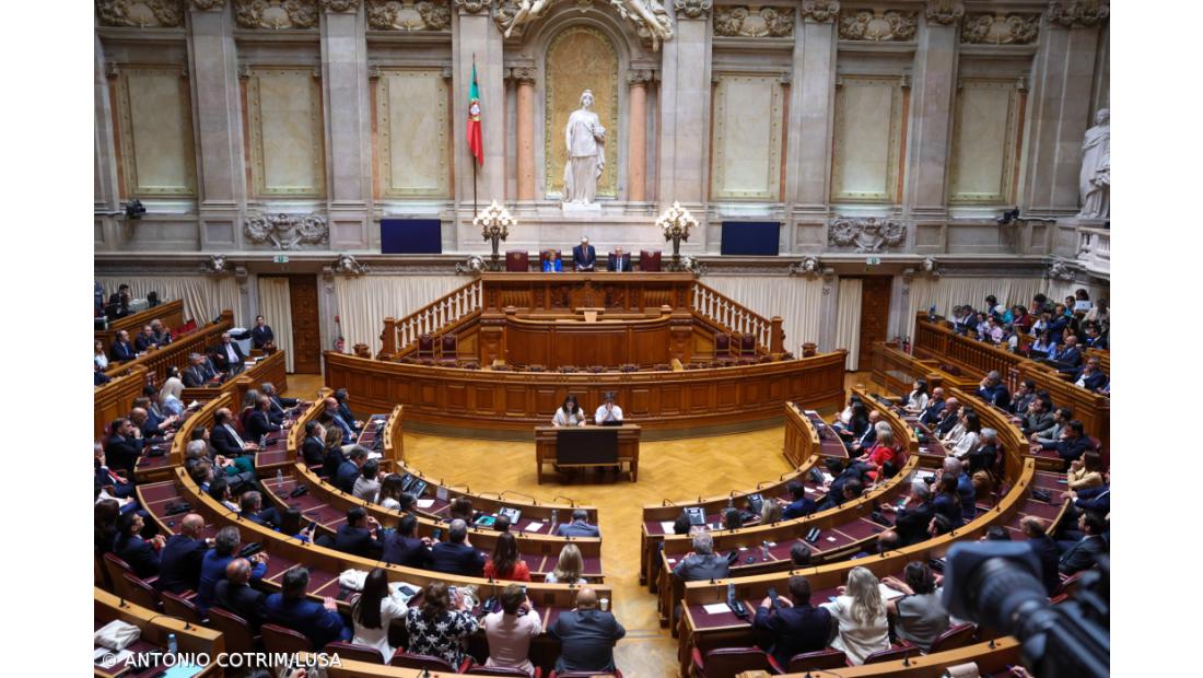 Governo: Executivo promete diálogo com oposições mas avisa que objetivo é "transformar Portugal"