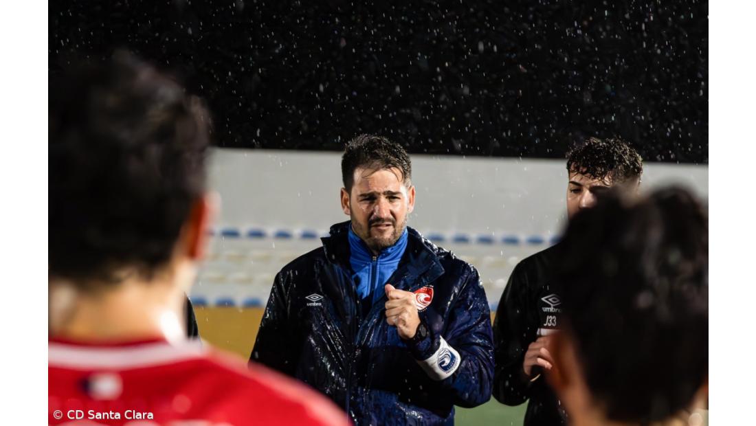 Diogo Medeiros acompanha Vítor Matos no Marítimo 