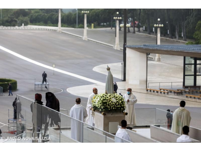 Fátima acolhe hoje primeira peregrinação internacional desde o ...