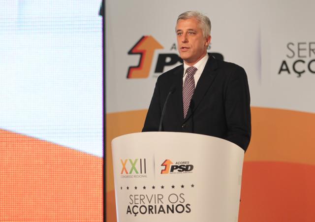 Líder PSD/Açores diz que as vitórias e as derrotas são de todos