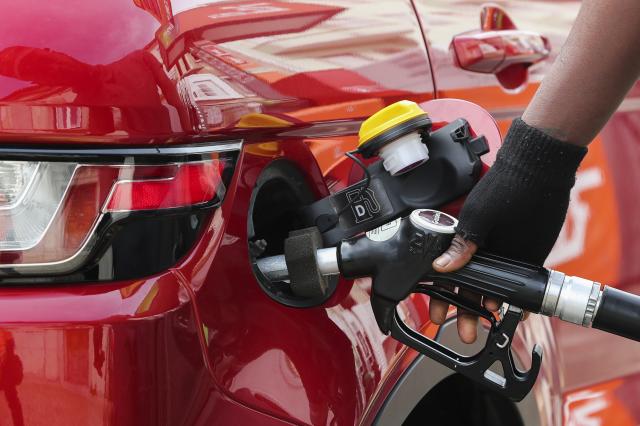 Preço da gasolina sobe 5,7 cêntimos por litro em maio