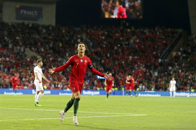 Cristiano Ronaldo lidera a lista dos 'centenários'