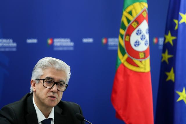 Chegada de mais equipamento de proteção permite stock estável