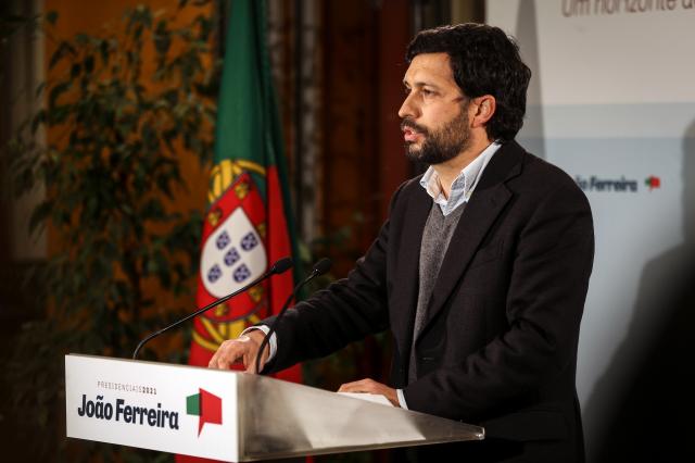 João Ferreira diz que "exigência" da Constituição vai ser "decisiva" até 2026