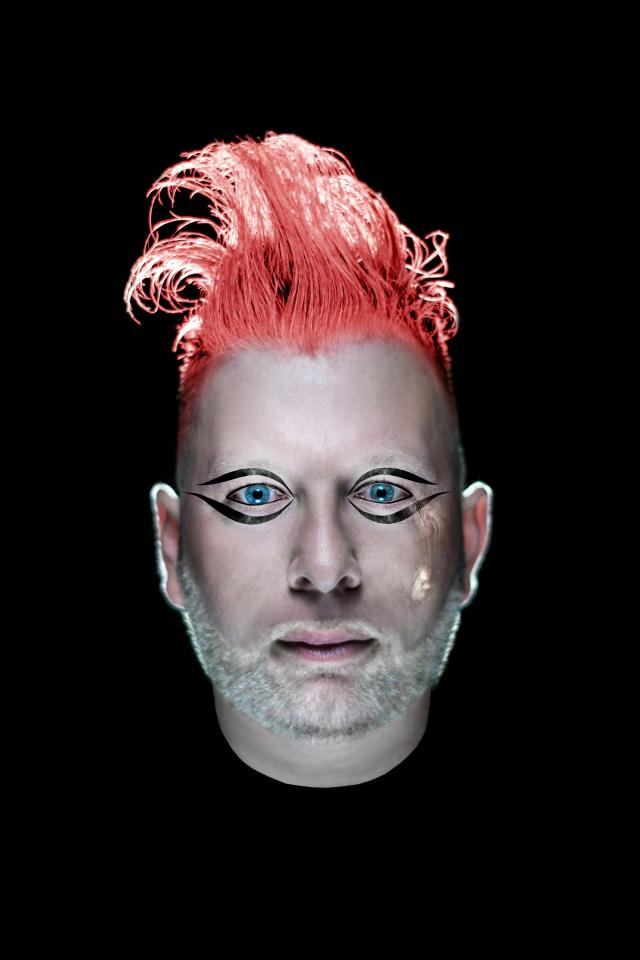 Terry Costa estreou 'Monstro' no meio da mata do Pico