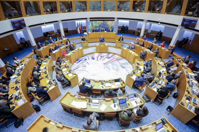 Parlamento açoriano continua a ser composto pelas mesmas oito forças políticas