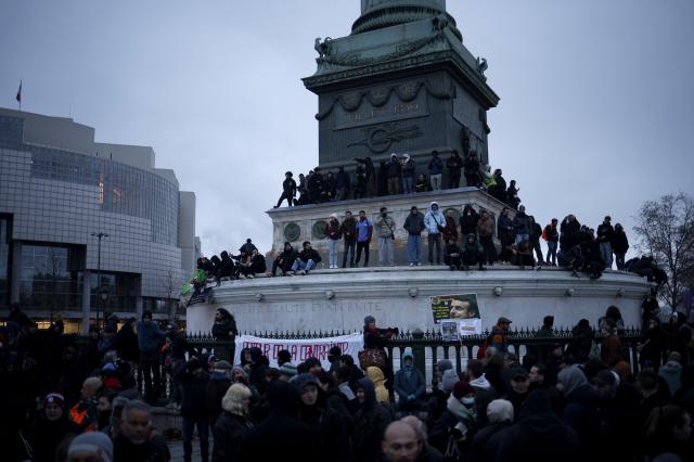 Sindicatos franceses unidos contra Macron mas divergem nos protestos