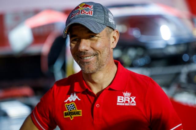 Sébastien Loeb encabeça lista com 26 concorrentes