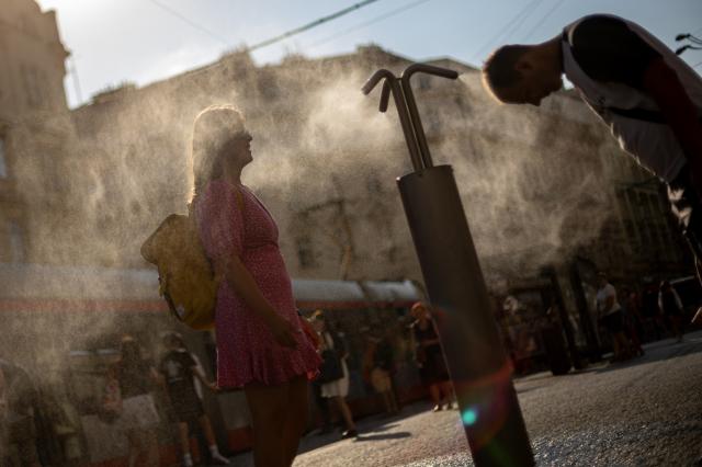 Temperaturas elevadas em Portugal a partir de segunda-feira e DGS deixa alertas
