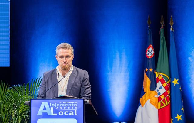 Alojamento Local quer taxa turística da ilha São Miguel incluída na passagem aérea