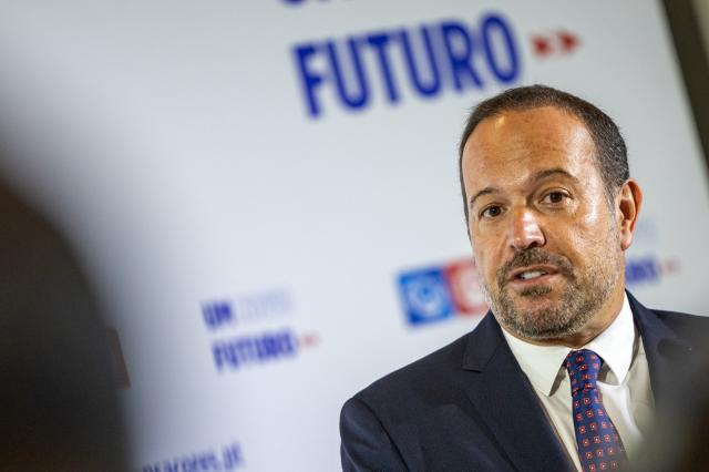 PS questiona Governo da República sobre encerramento da Conservatória do Corvo