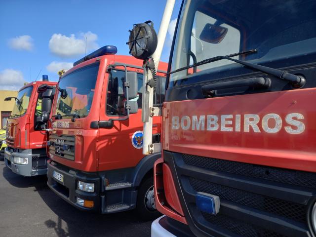 Bombeiros dos Açores sem reconhecimento de profissão de risco um ano após incêndio no HDES
