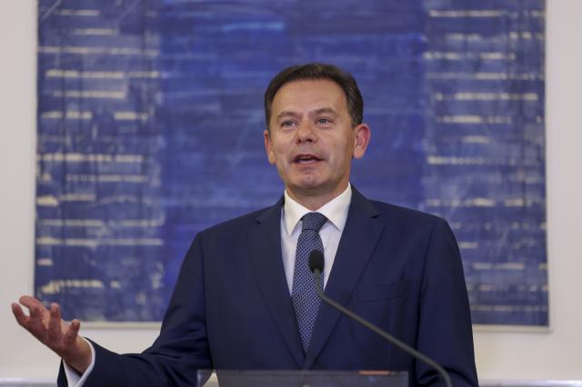 Primeiro-ministro espera reposição total “nas próximas horas”