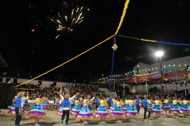Tony Carreira cabeça de cartaz das festas de Santo António