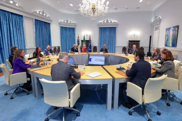 Governo dos Açores vai arrendar 93 imóveis no valor de 13,5 ME