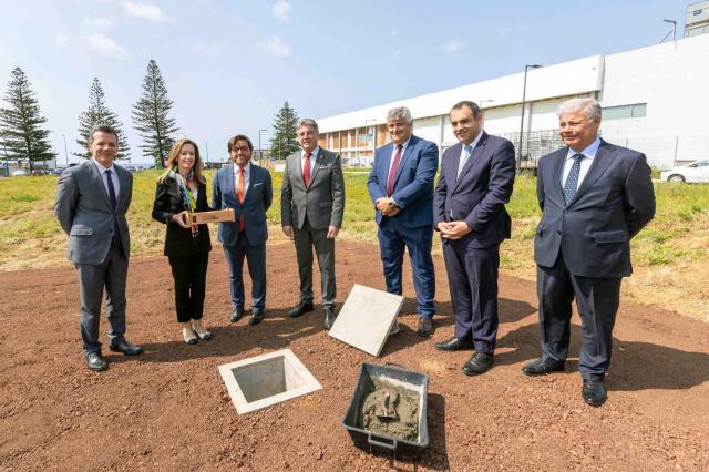 Açores lançam primeira pedra para construção de 22 moradias em Santa Clara