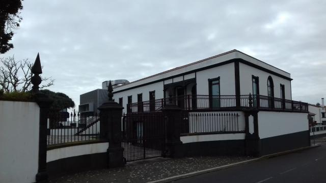 PS acusa governo de ter abandonado o Solar da Glória