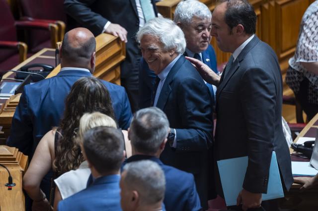 Pacheco de Amorim e Filipe Melo eleitos vice-presidente e vice-secretário do parlamento