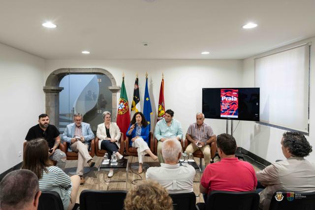 “Praia, teu chão de lava, teu saber a mar” é o tema das Festas da Praia 2025
