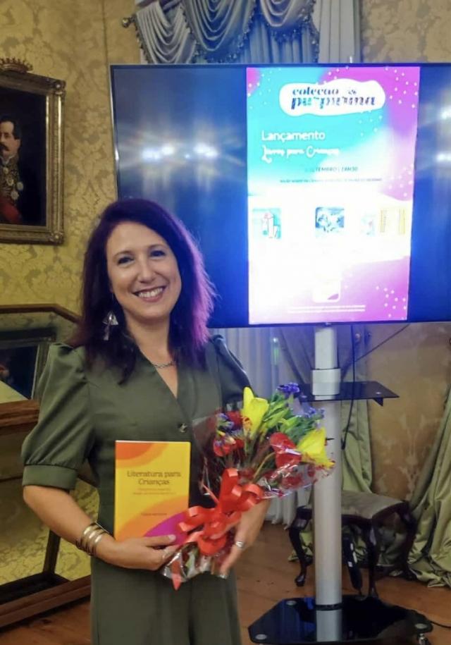 Bibliotecas têm de dar visibilidade aos autores açorianos