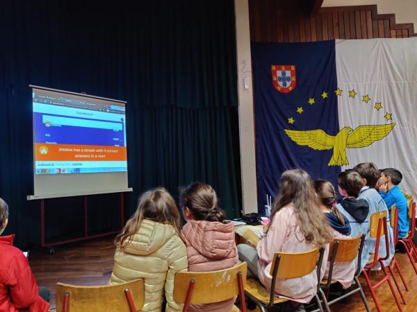 Desafio de Cultura Geral dos Açores chega a escolas do continente