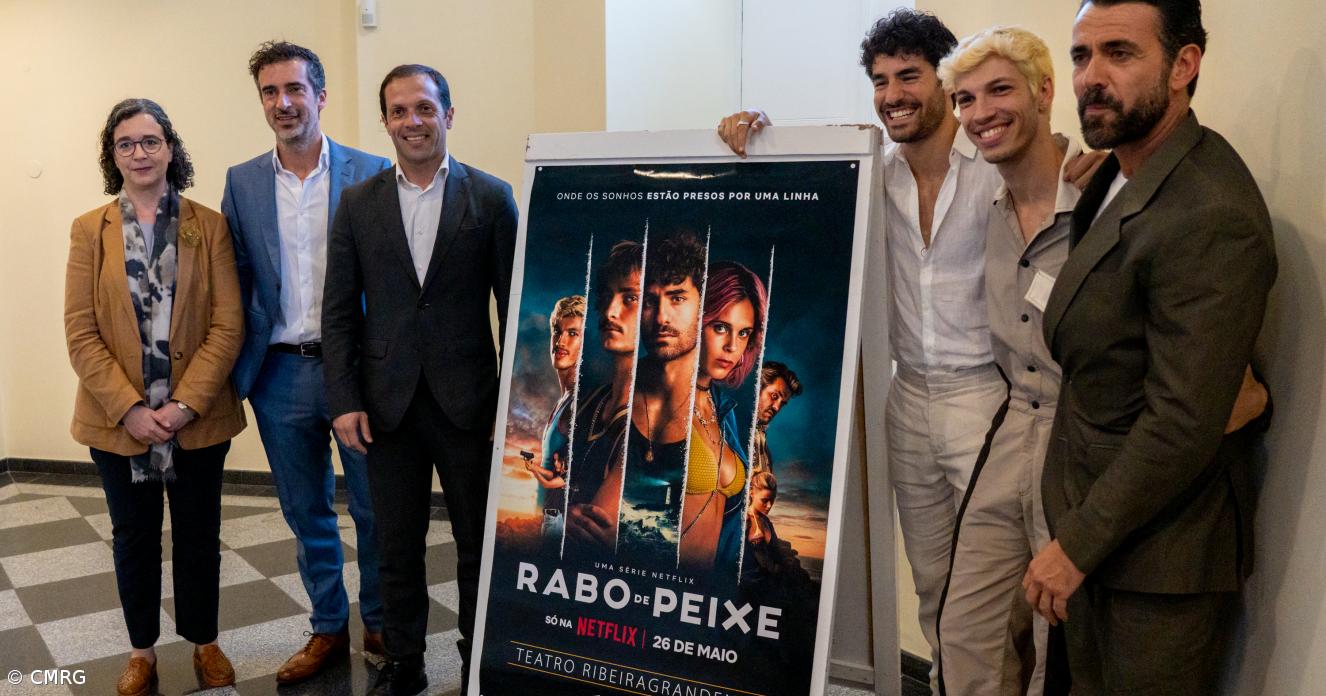 Série portuguesa Rabo de Peixe estreia-se em Maio na Netflix